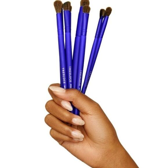 Pur Eyeshadow Palette Brush Set & Cleaner 3 Piece Makeup Bundle - Picture 8 of 11